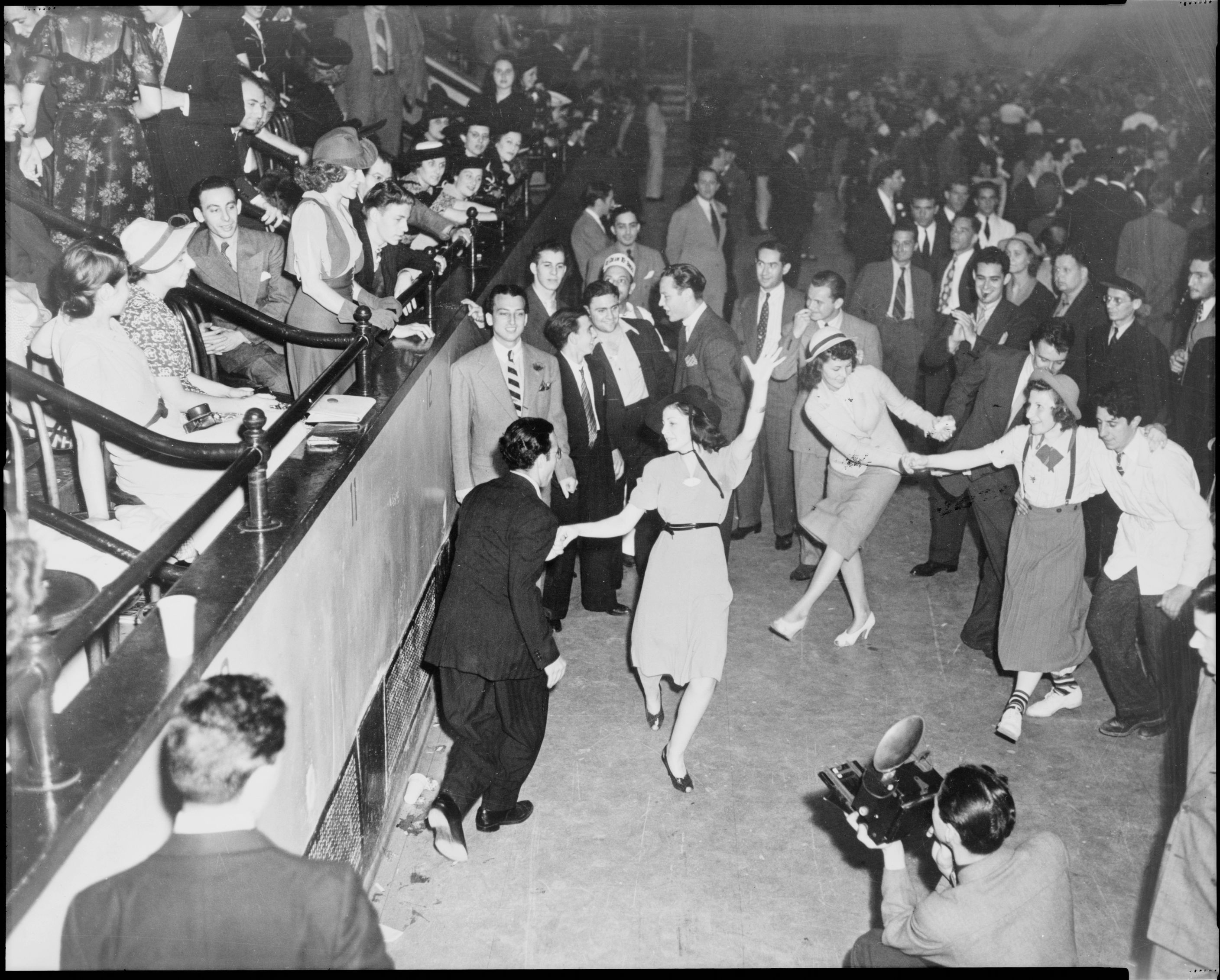 Vintage Rocks Vintage Jazz Swing Bands