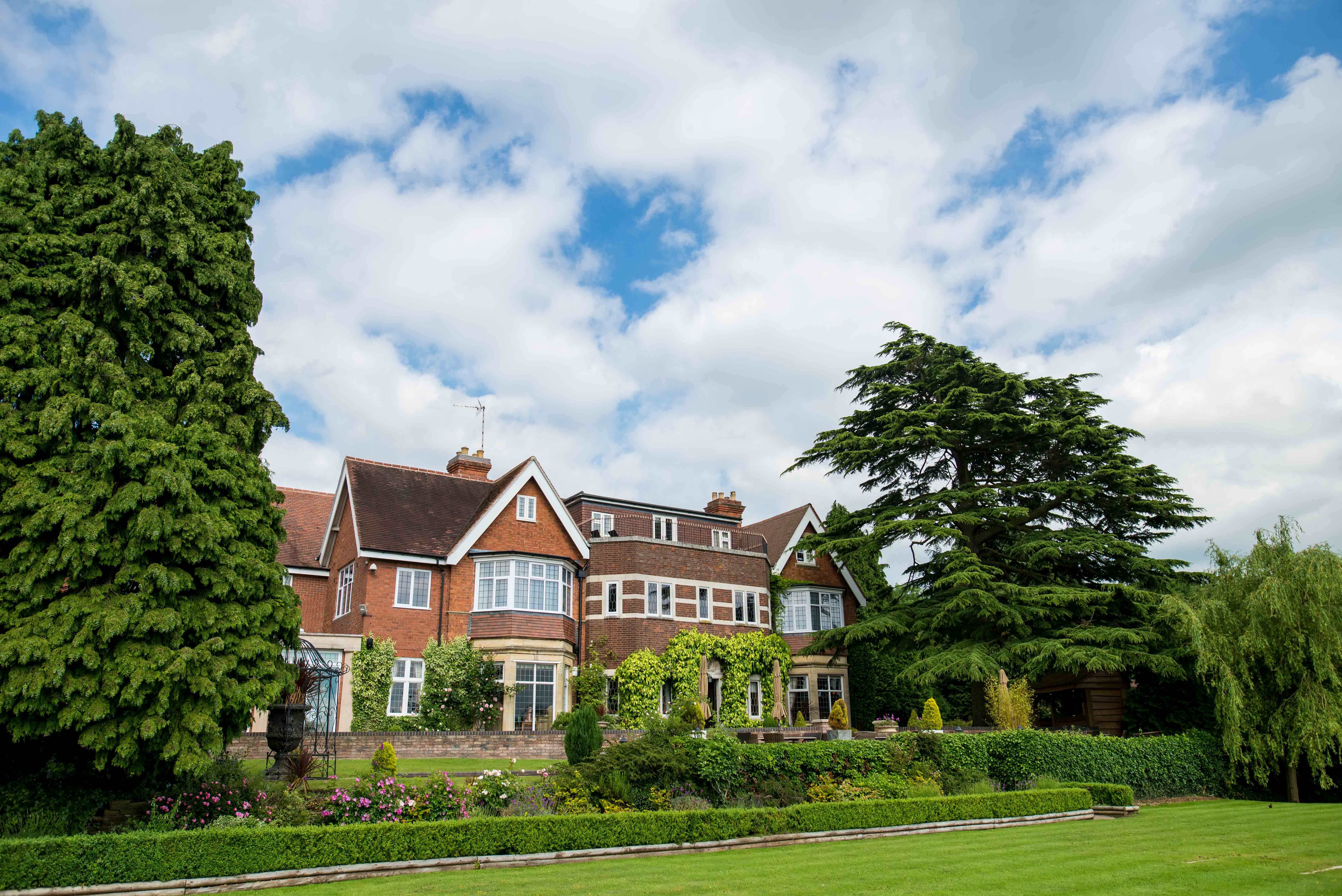 Nuthurst Grange Country House Hote