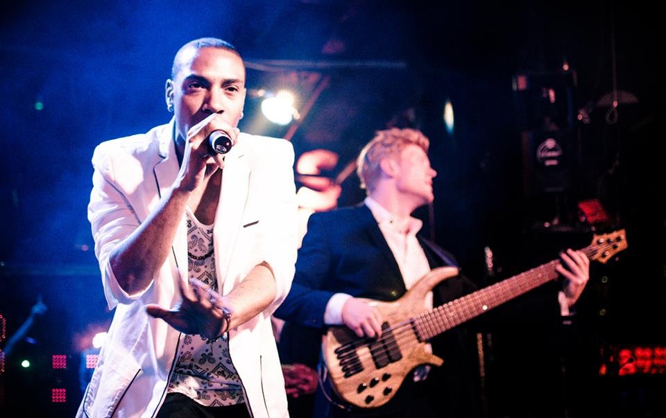 10 Awesome Party Bands for Your Corporate Event - Warble Entertainment