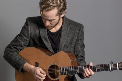 How Much Does It Cost to Hire a Musician in 2023? (Average Prices Explained)