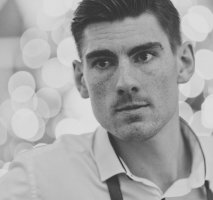 Lewis Sings Rat Pack