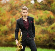 Dan - Sax Player & DJ
