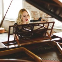 Lorna Sings