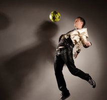 Football Freestyler Ash