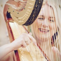 Siona the Somerset Harpist