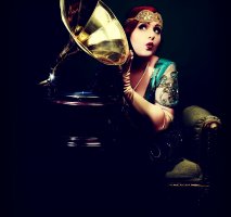 Miss Ruby Rouge - Vintage Singer