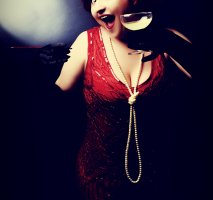 Miss Ruby Rouge - Vintage Singer