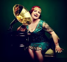 Miss Ruby Rouge - Vintage Singer