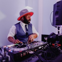 DJ Mac