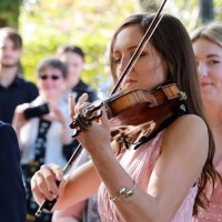 Electric Violin - Naomi