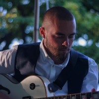 Archie Lewis