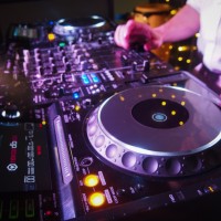 Drums & Decks