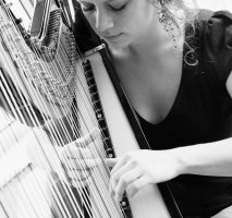 Rachael the Cheshire Harpist