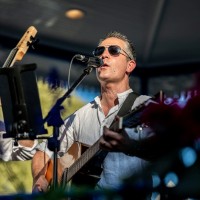 Tom The Guitarist
