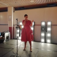 Teresa Sings