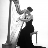 Sophia - Singer & Harpist