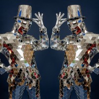 Luxe Mirror Performers