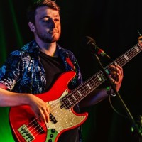 Neon Riff