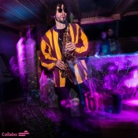 Curly Sax