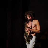 Curly Sax