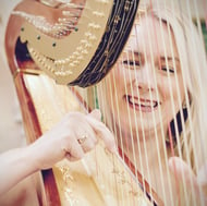 Siona the Somerset Harpist