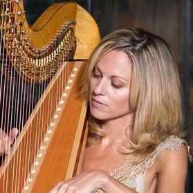 Siobhan The London Harpist