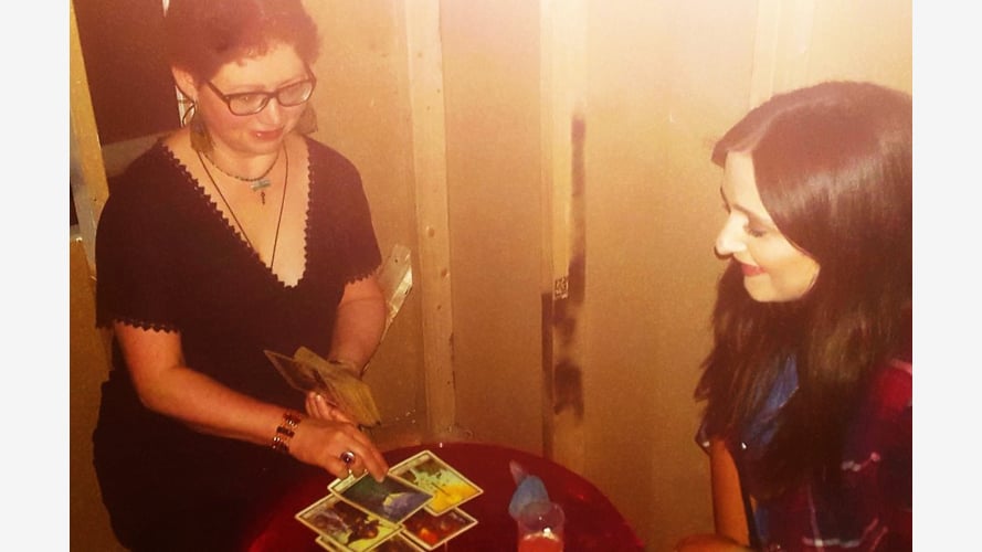Psychics and Clairvoyants