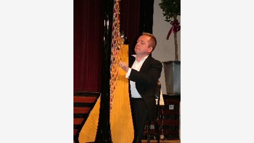 The North West Wedding Harpist