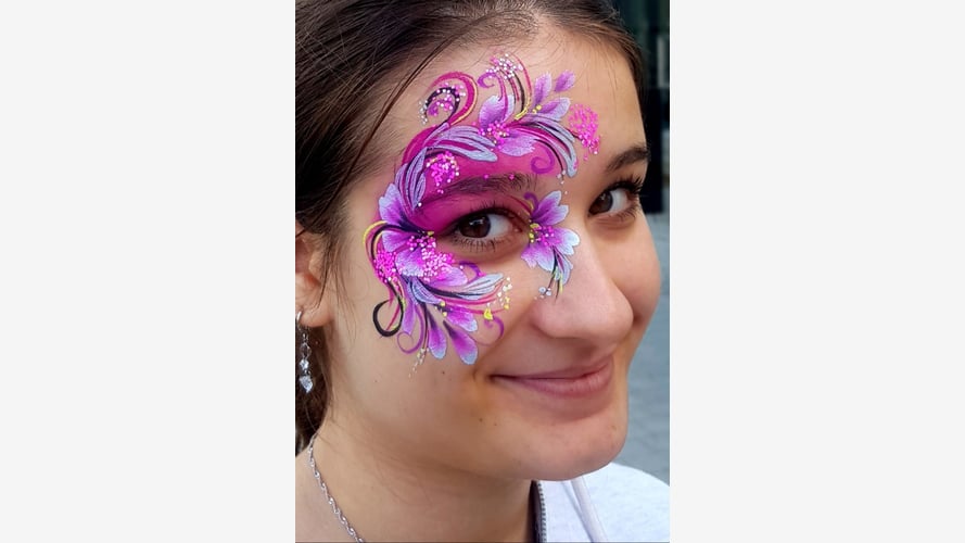 West Midlands Face Painter