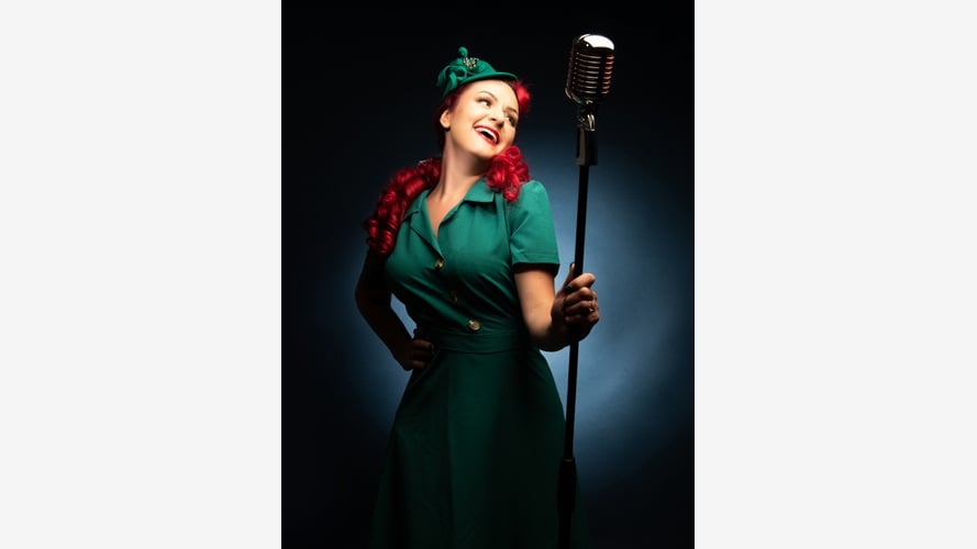 Miss Ruby Rouge - Vintage Singer