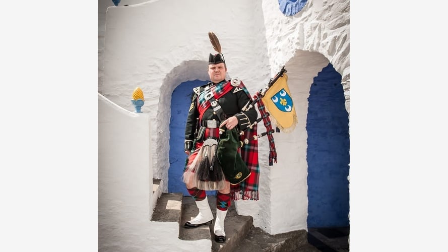 Pipe Major Andrew