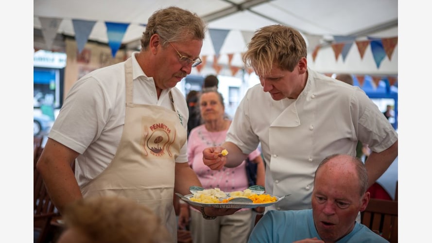 Gordon Ramsay Lookalike