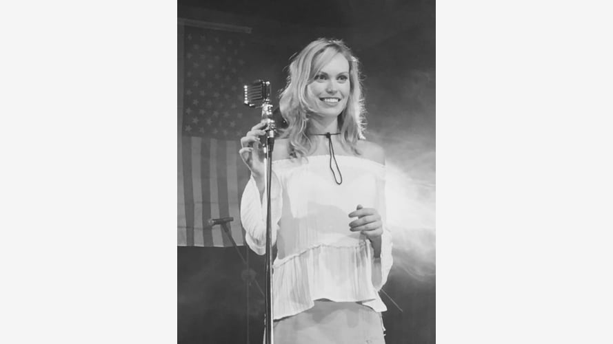 Debi Sings Country