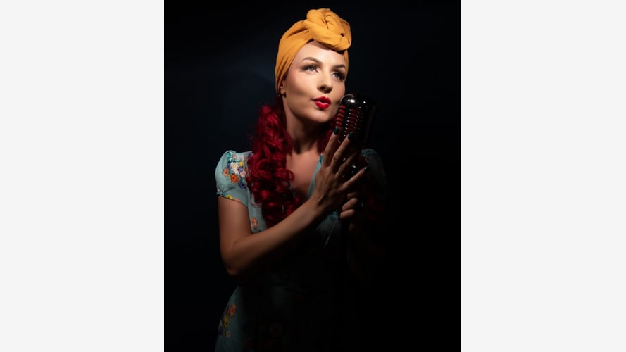 Miss Ruby Rouge - Vintage Singer
