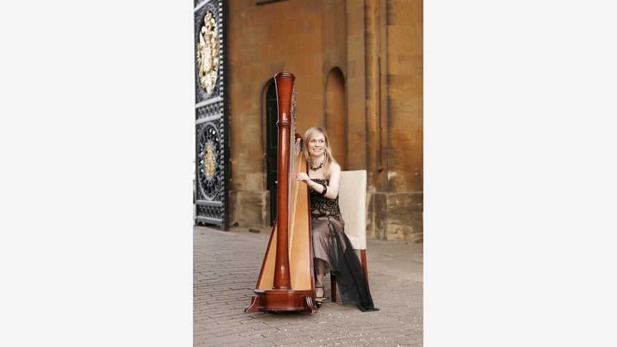 The Oxfordshire Harpist