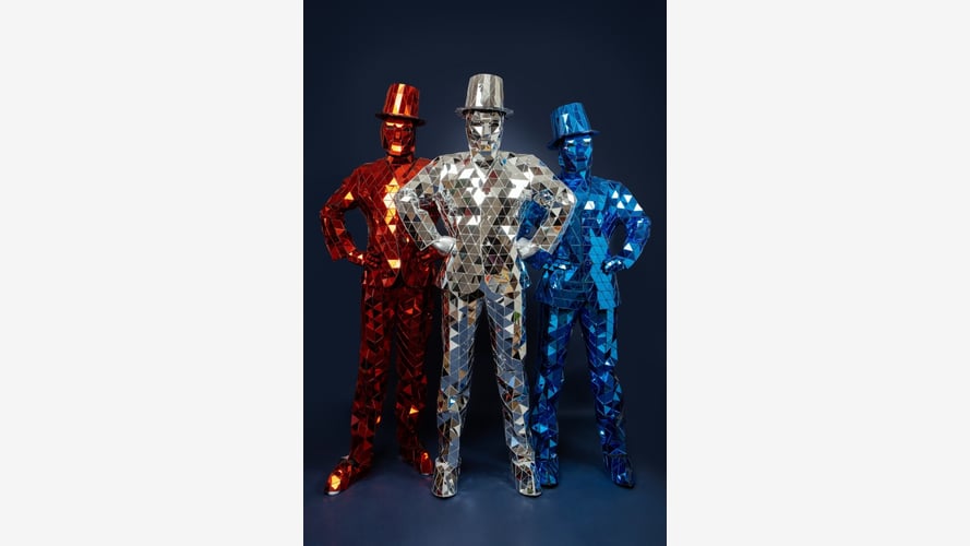 Luxe Mirror Performers